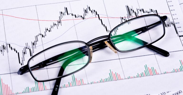 स्टॉक मार्केट में पैसा खोने वाली 5 आम आदतें